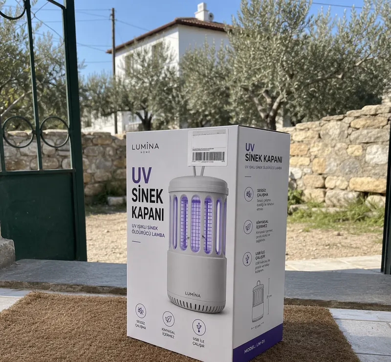 Paket bahçe kapısında